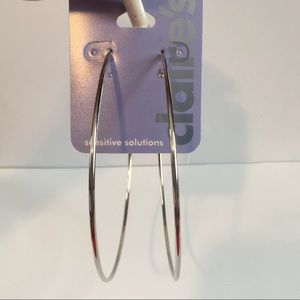 NWT Claire’s silver 4” hoop earrings